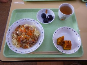 10月14日給食（すみれ）