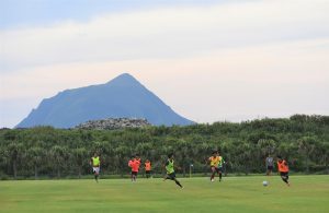 東京情報大学サッカー部八丈島合宿