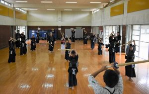 三宅島剣道連盟八丈島合宿