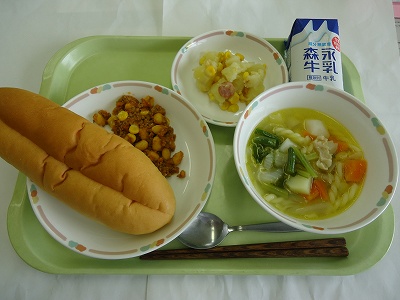 チリコンカン 給食